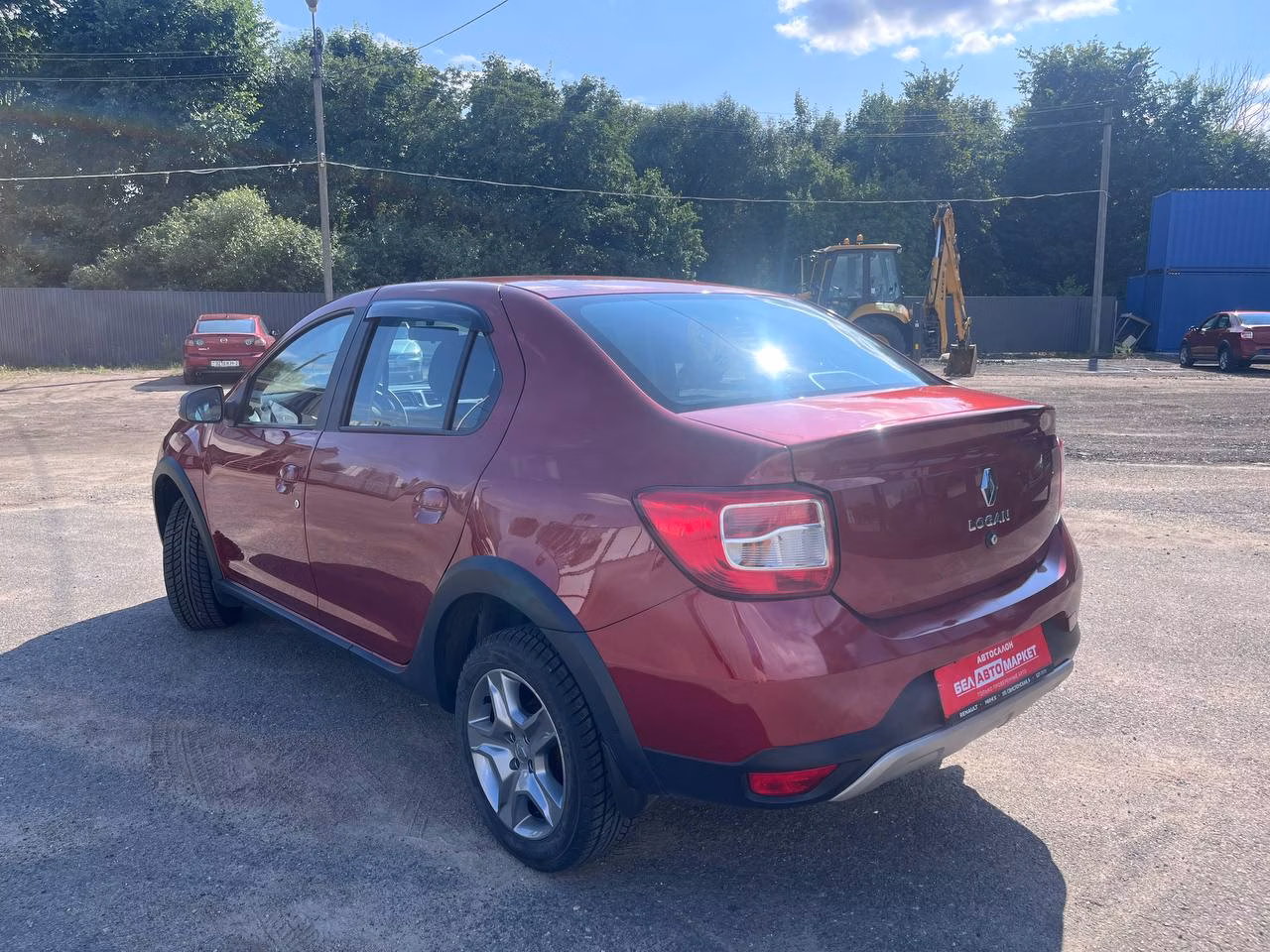 Renault Logan Stepway фото 7