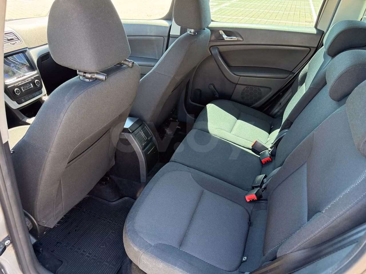 Skoda Yeti фото 10