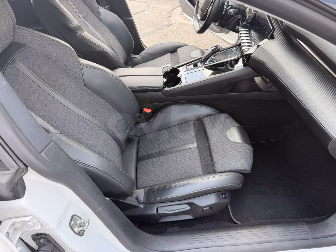 Peugeot 508 фото 14
