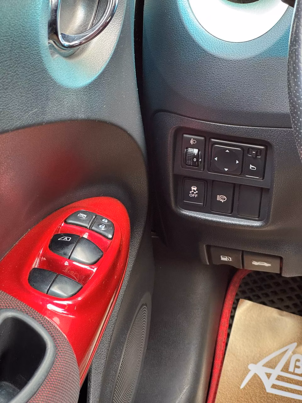Nissan Juke фото 17