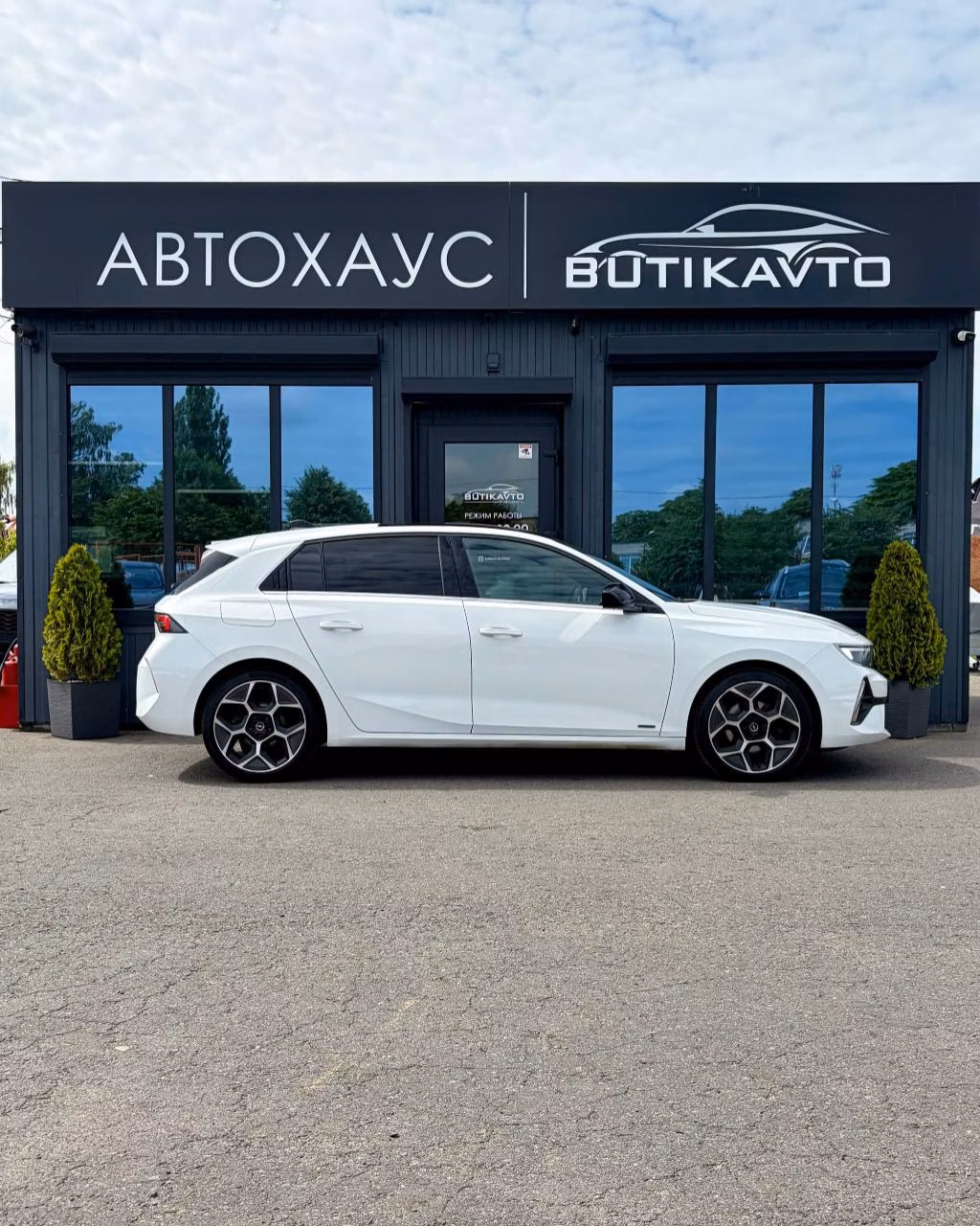 Opel Astra фото 8
