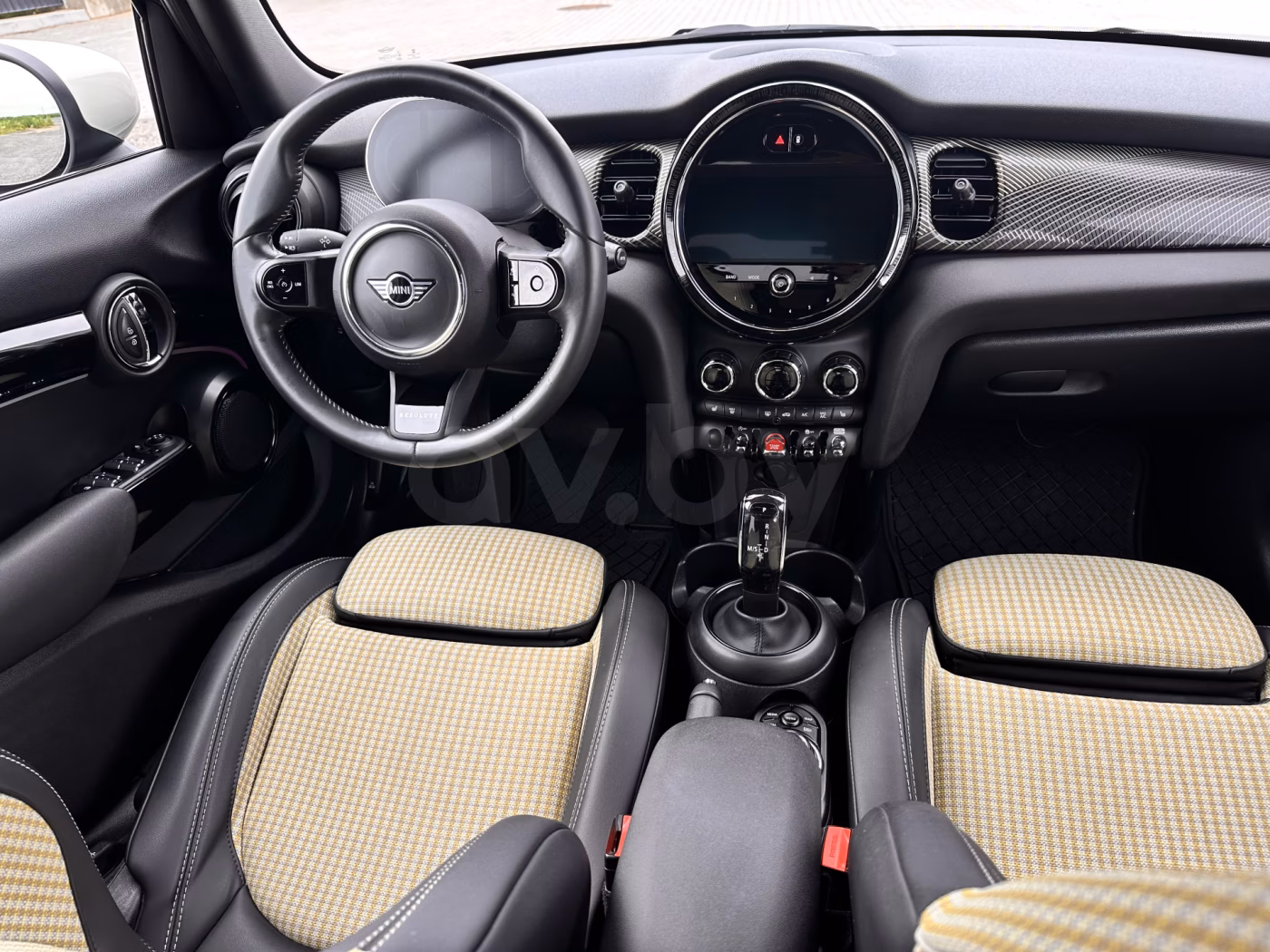 MINI Hatch фото 11
