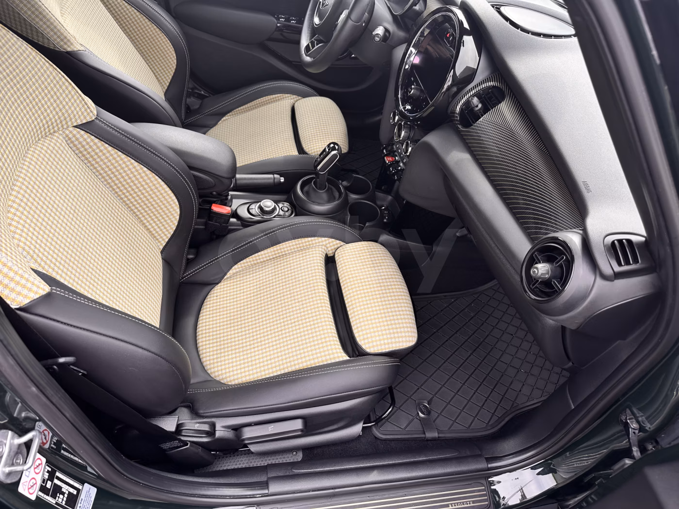 MINI Hatch фото 10