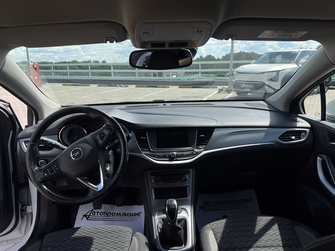 Opel Astra фото 8