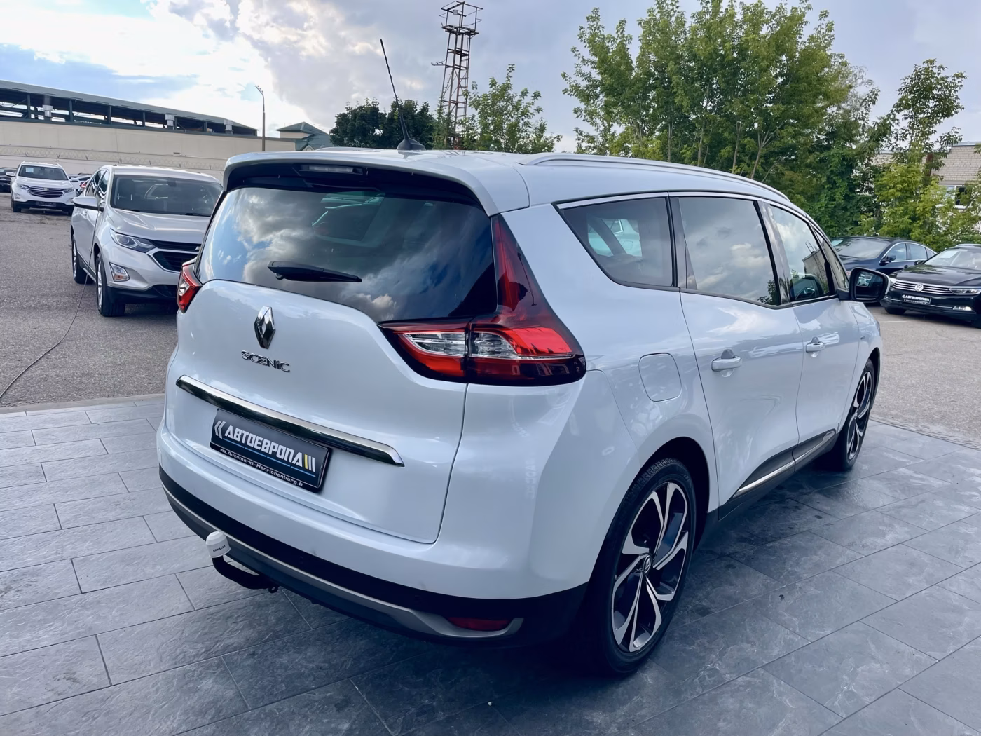 Renault Grand Scenic фото 5