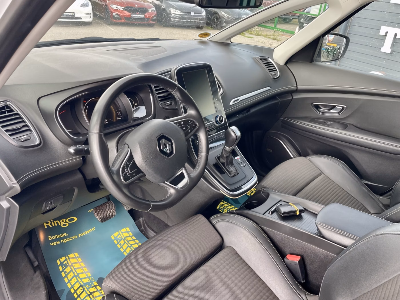 Renault Grand Scenic фото 10