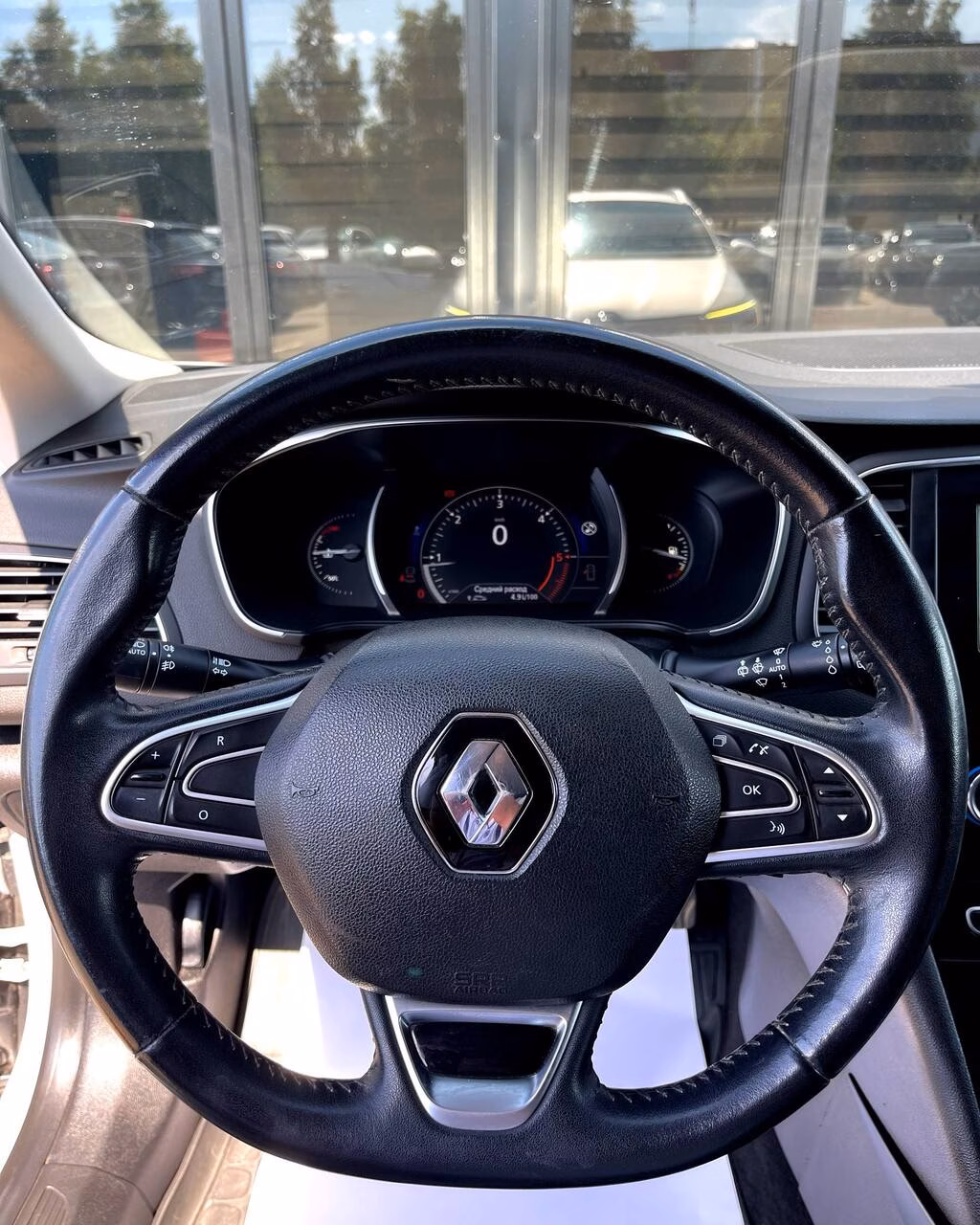 Renault Megane фото 14