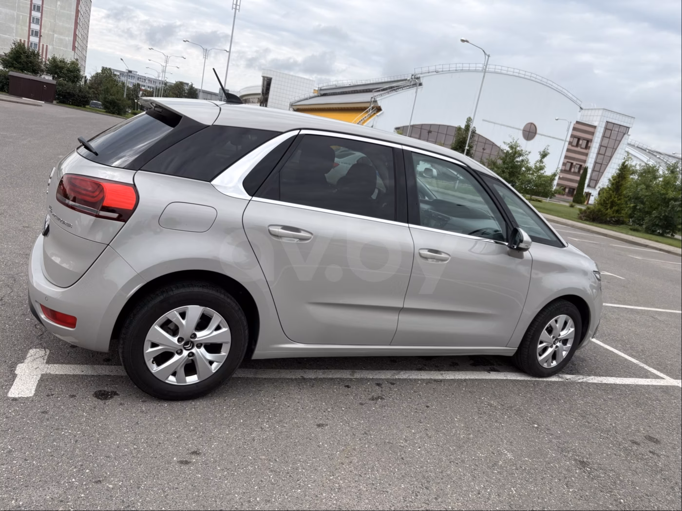 Citroen C4 Spacetourer фото 4