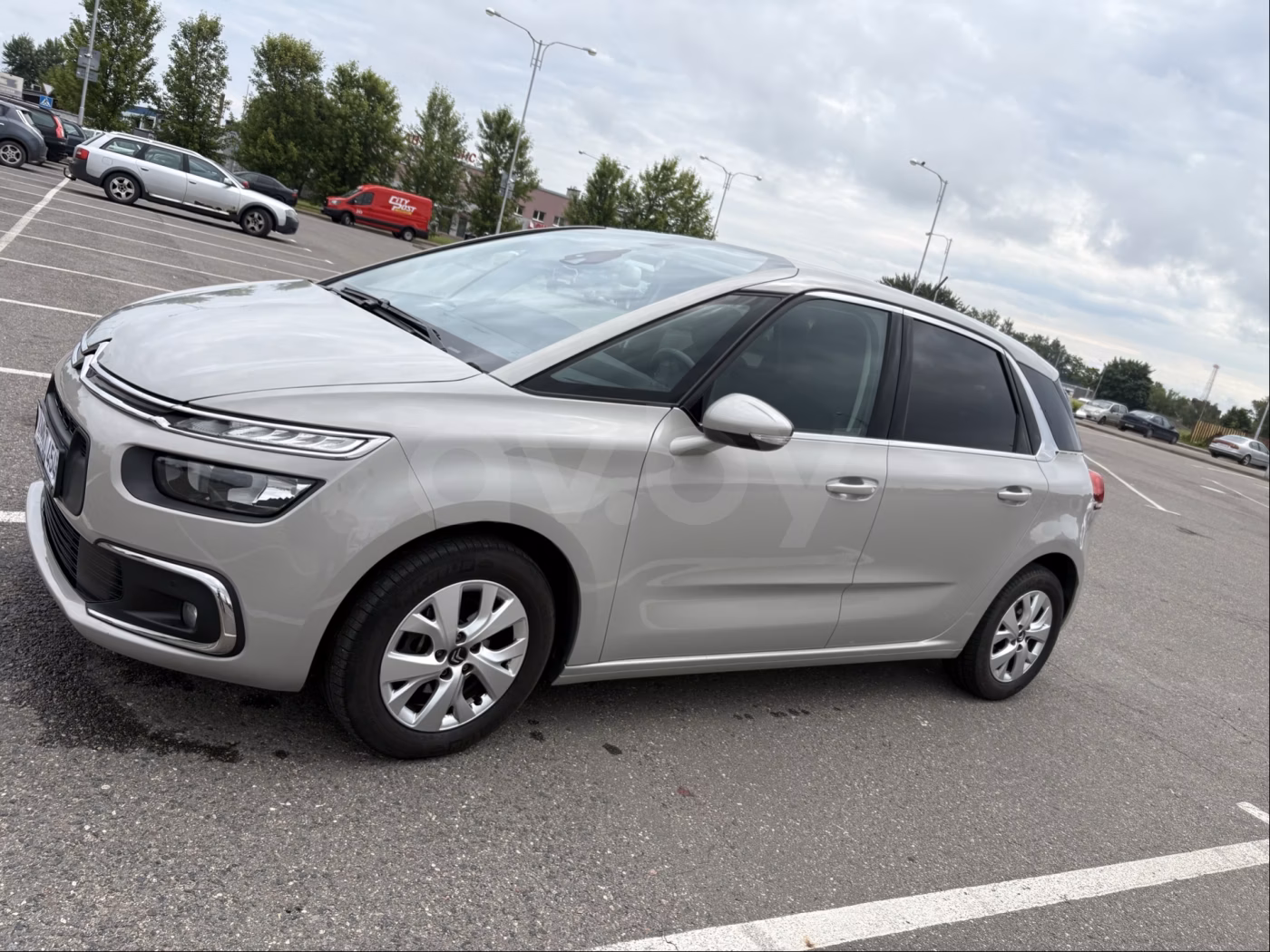 Citroen C4 Spacetourer фото 7