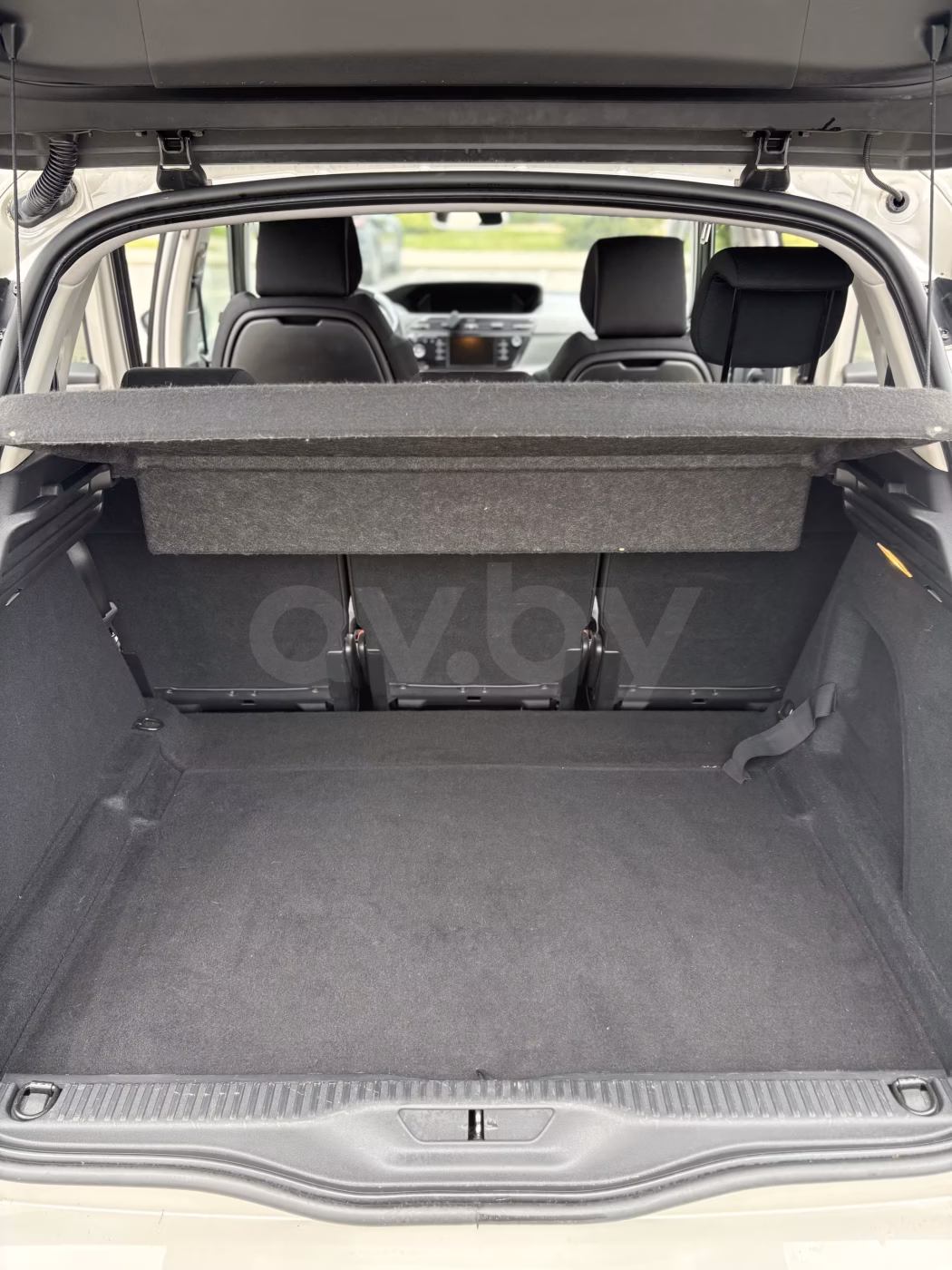 Citroen C4 Spacetourer фото 15