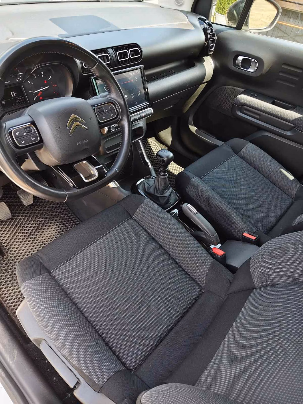 Citroen C3 Aircross фото 9