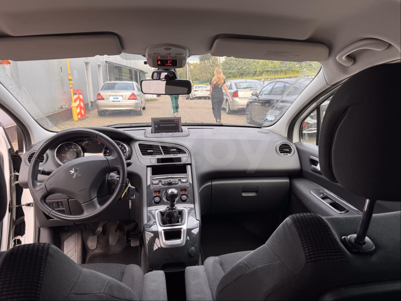 Peugeot 5008 фото 6