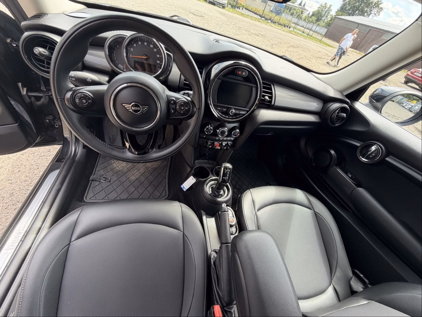 MINI Hatch фото 21