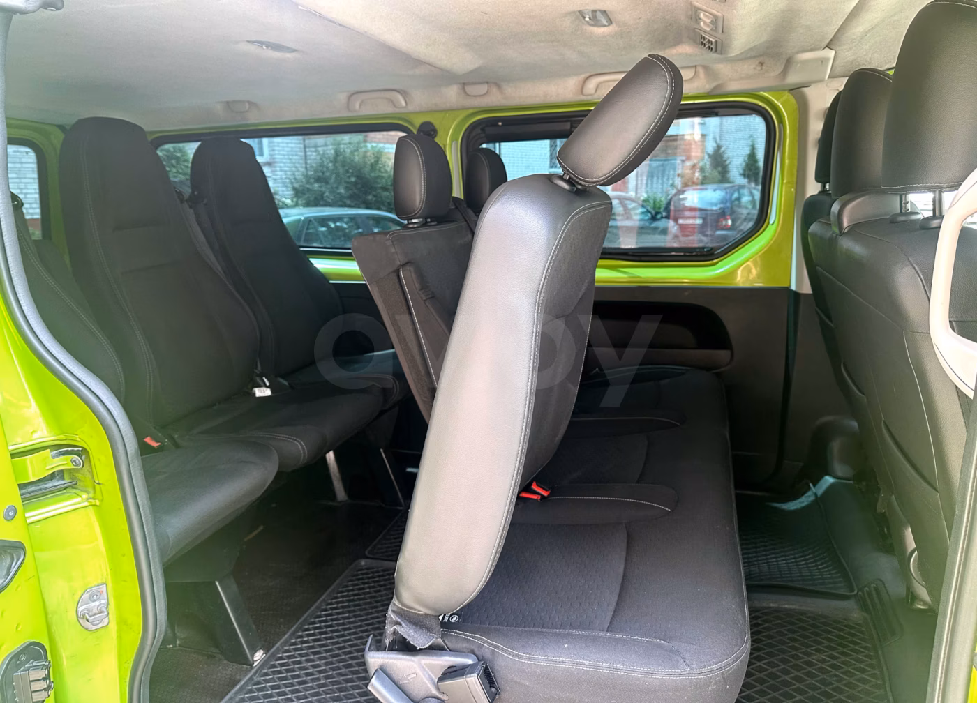 Opel Vivaro фото 10