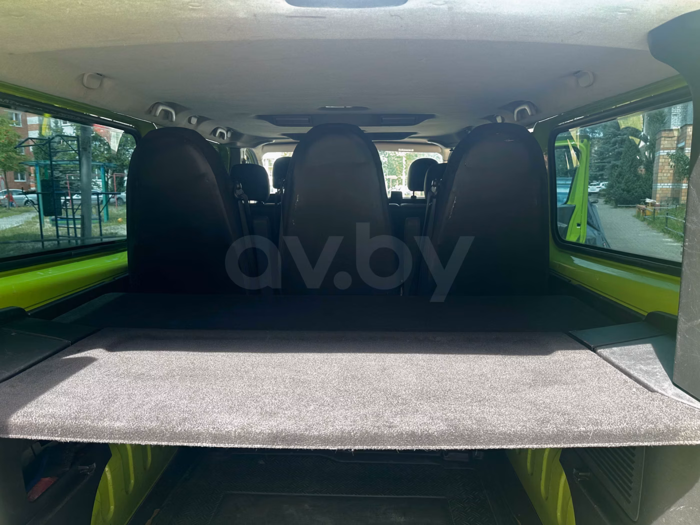 Opel Vivaro фото 12