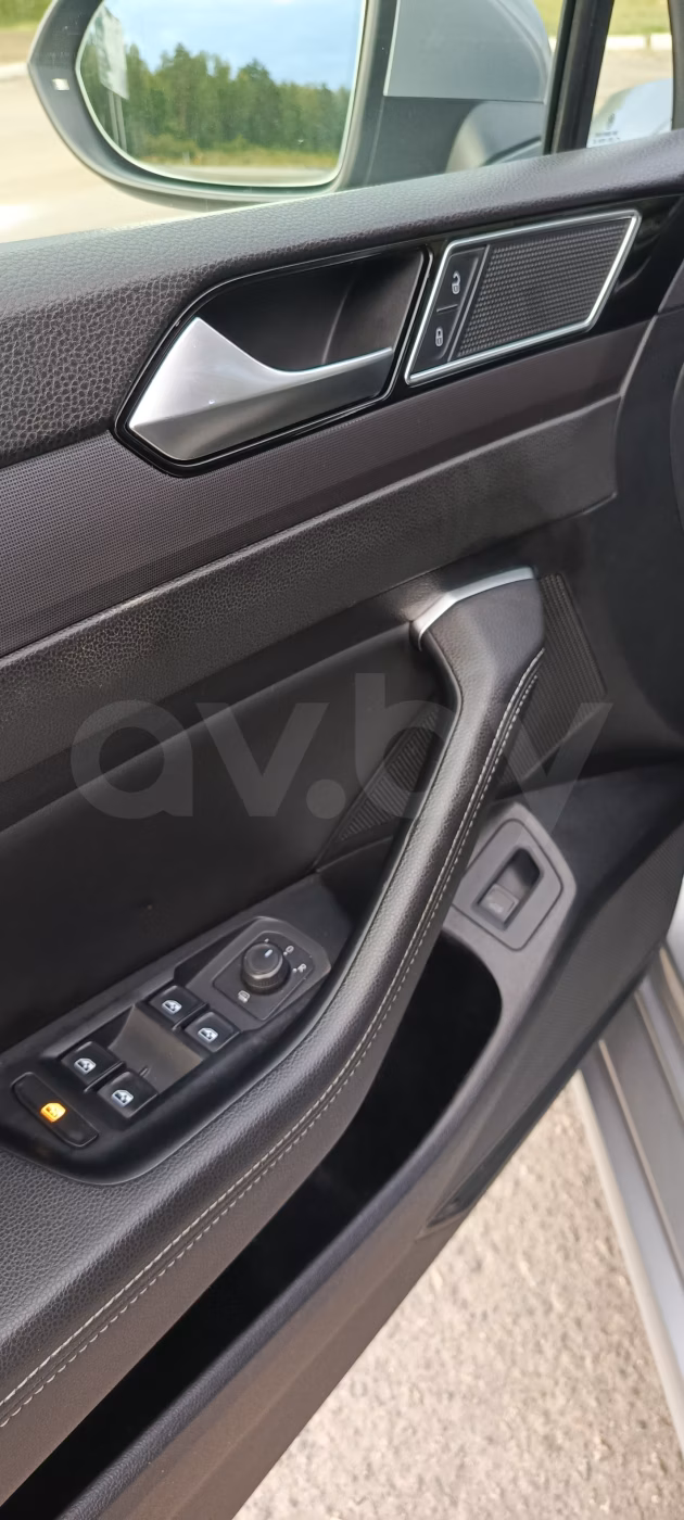 Volkswagen Passat фото 17
