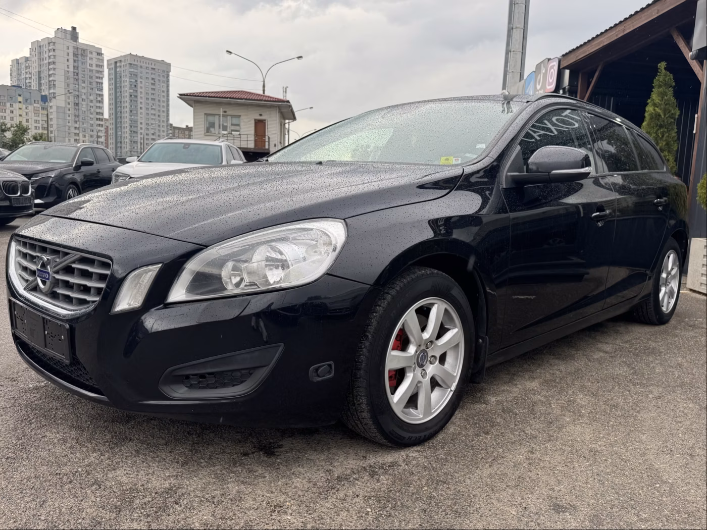 Volvo V60 фото 3