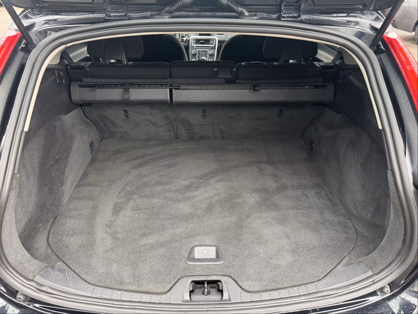 Volvo V60 фото 14