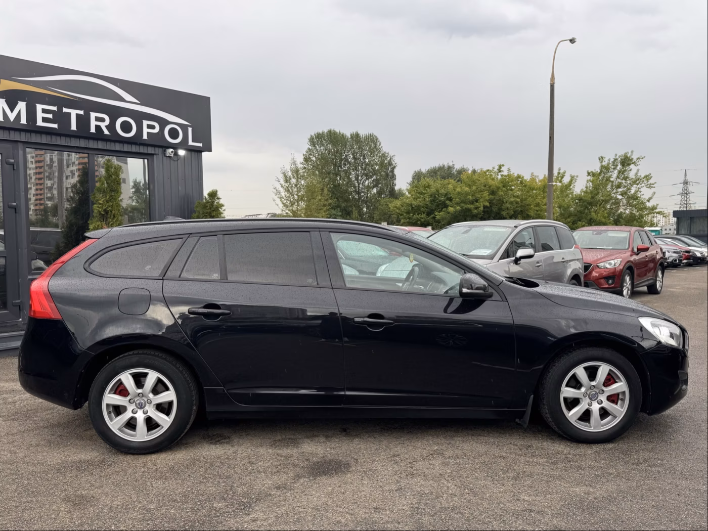 Volvo V60 фото 8