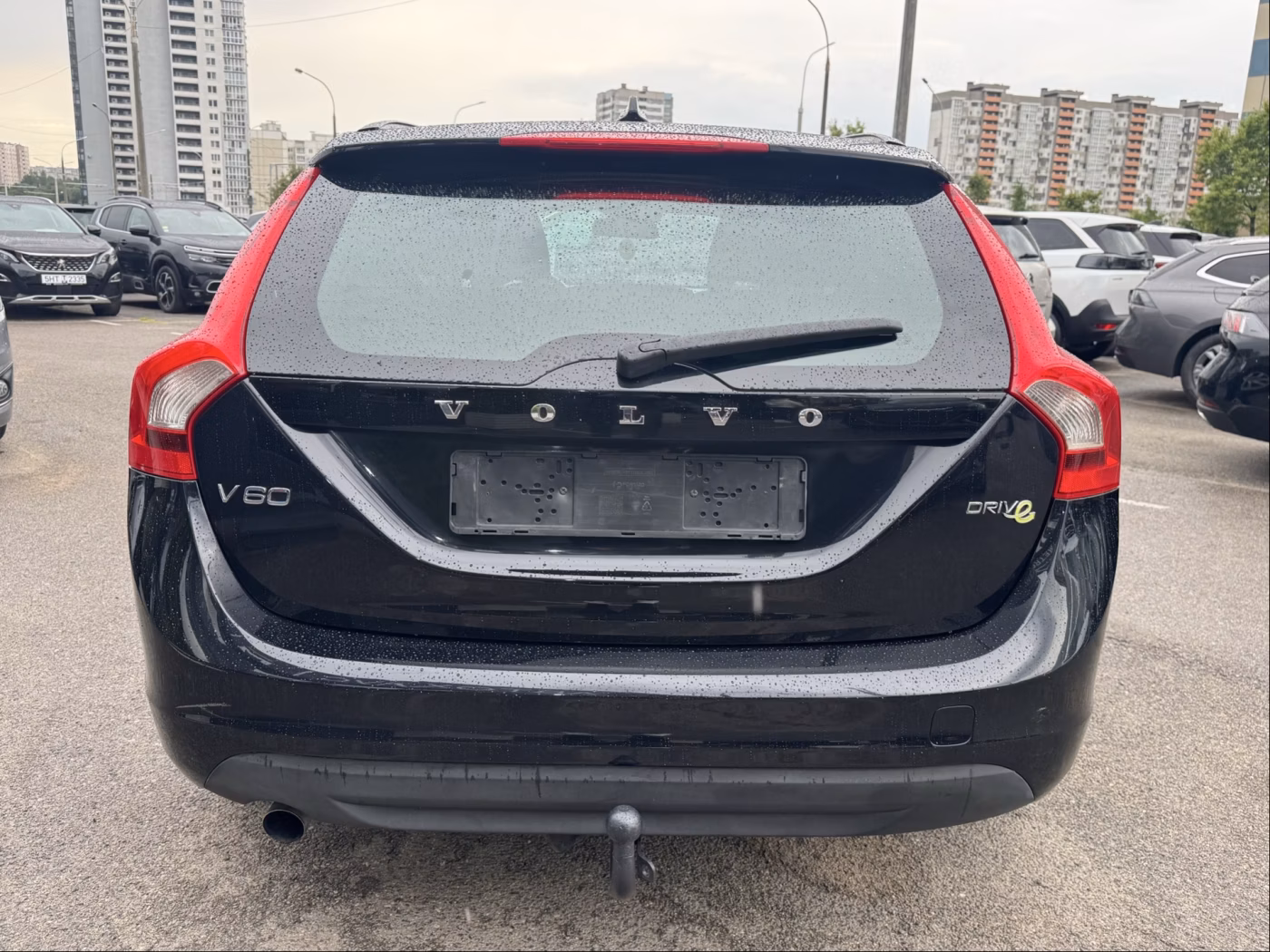 Volvo V60 фото 6