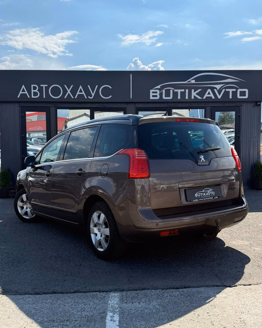 Peugeot 5008 фото 6