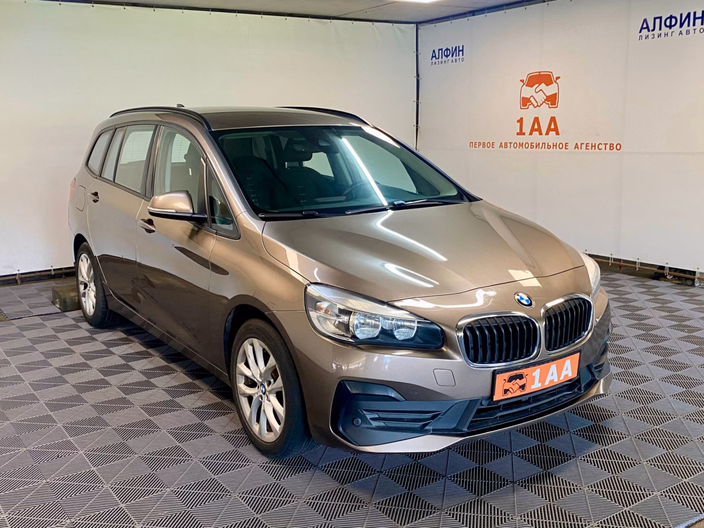 BMW 2 серия Gran Tourer фото 2