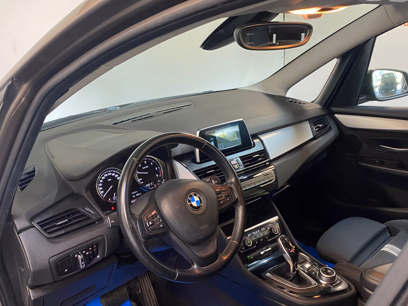 BMW 2 серия Gran Tourer фото 7