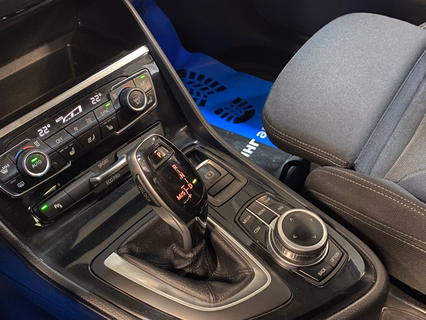 BMW 2 серия Gran Tourer фото 11