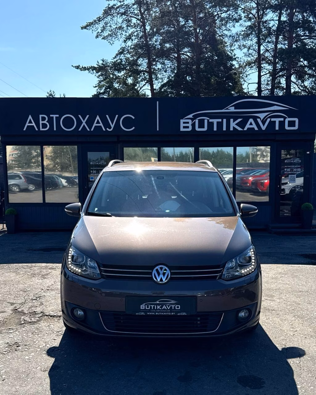 Volkswagen Touran фото 2