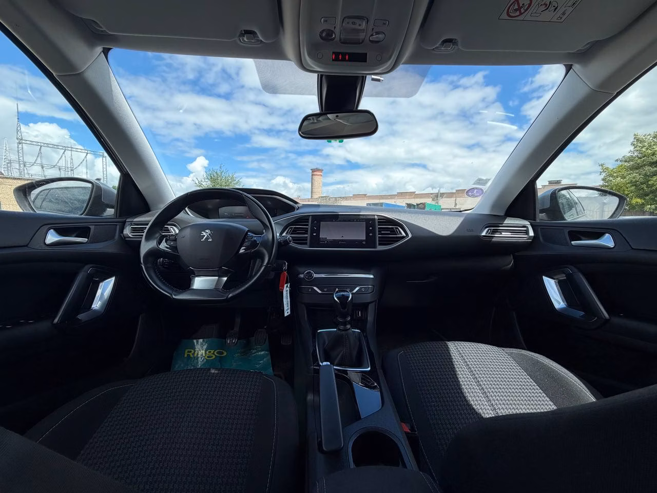 Peugeot 308 фото 7