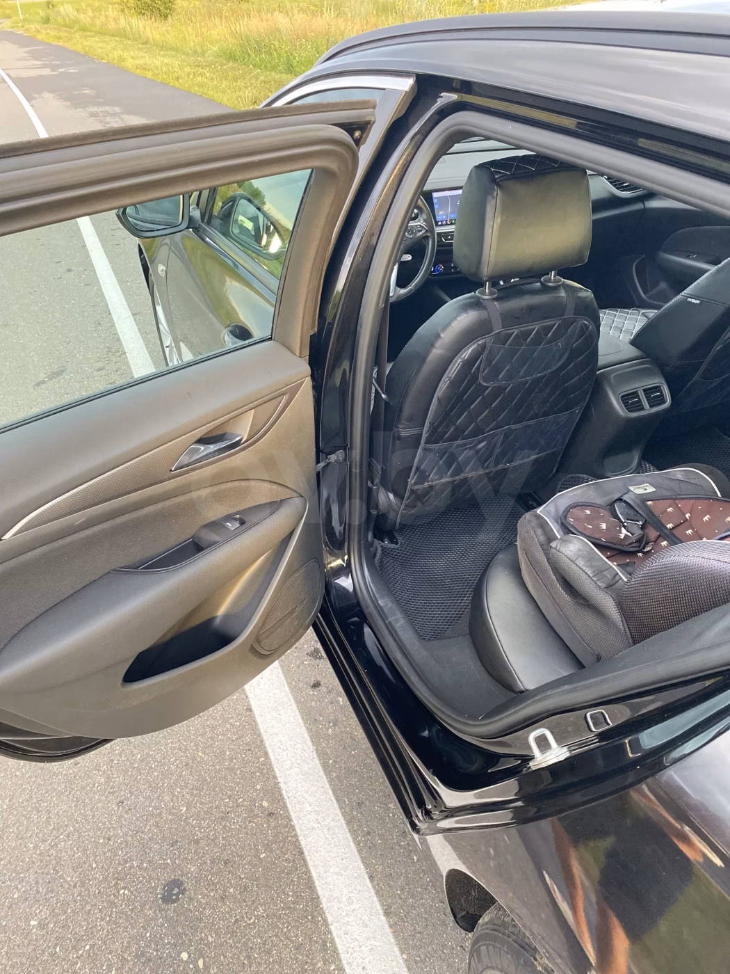 Opel Insignia фото 11