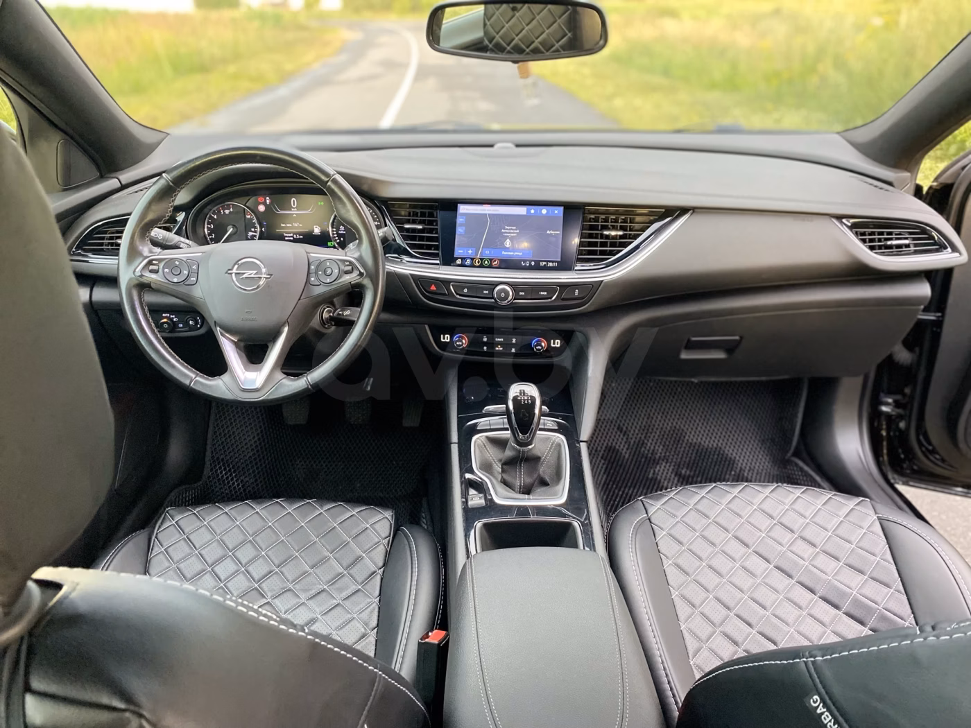 Opel Insignia фото 7