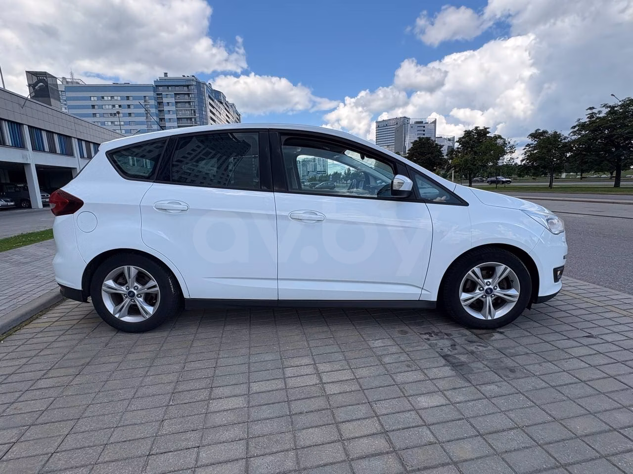 Ford C-MAX фото 5
