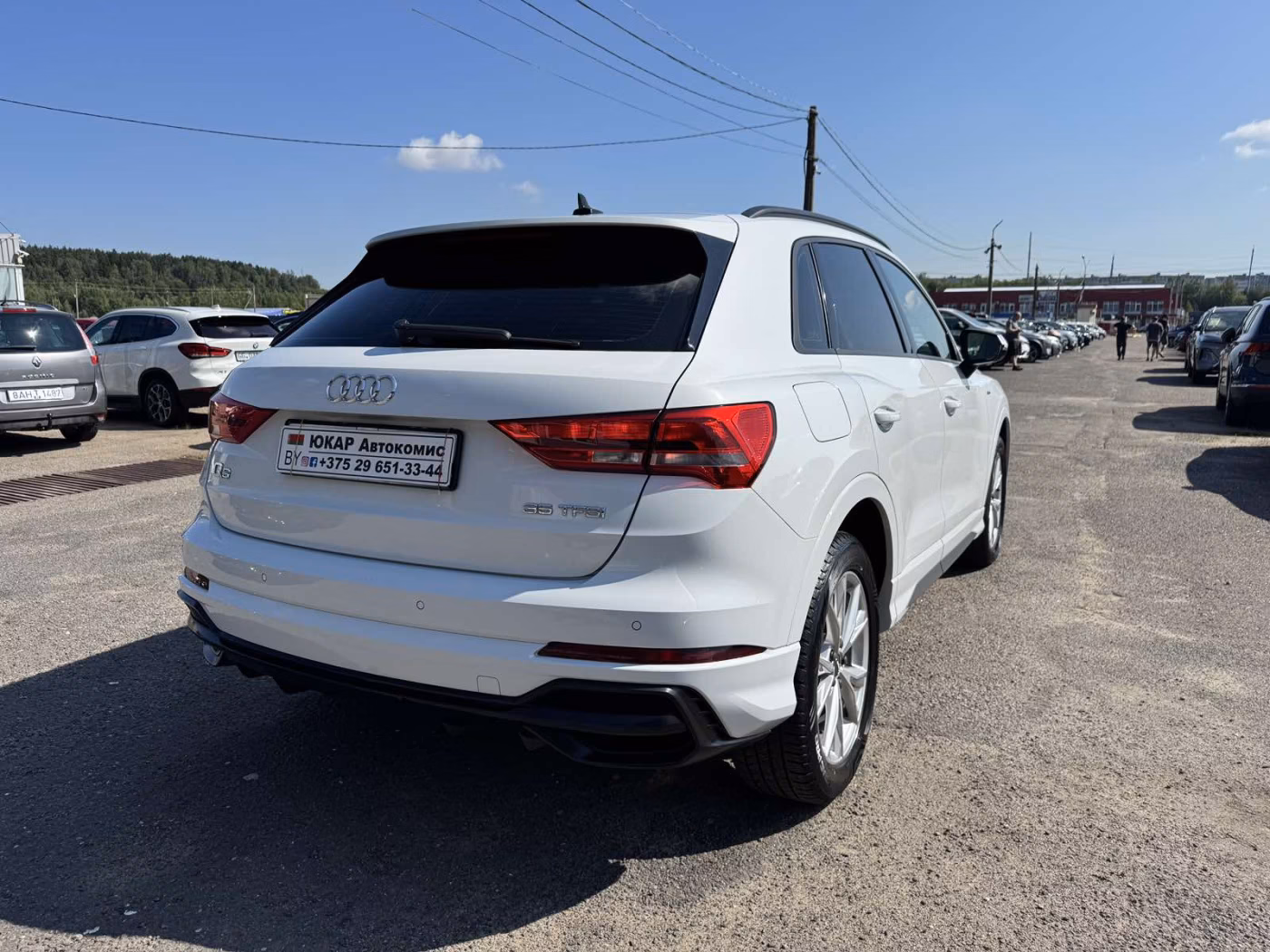 Audi Q3 фото 6