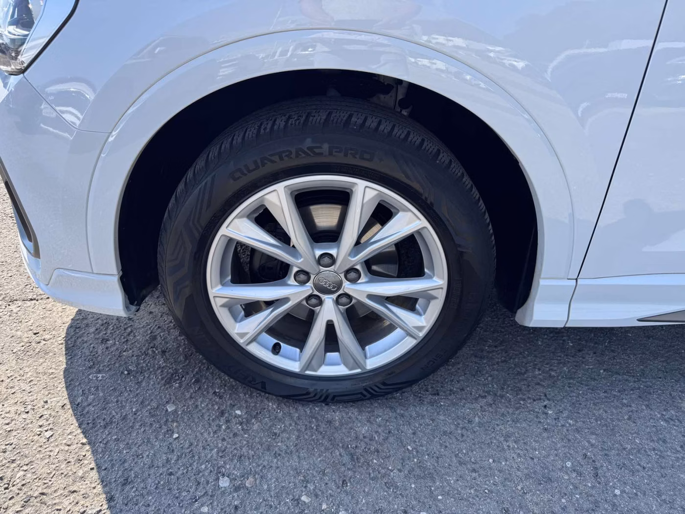 Audi Q3 фото 11
