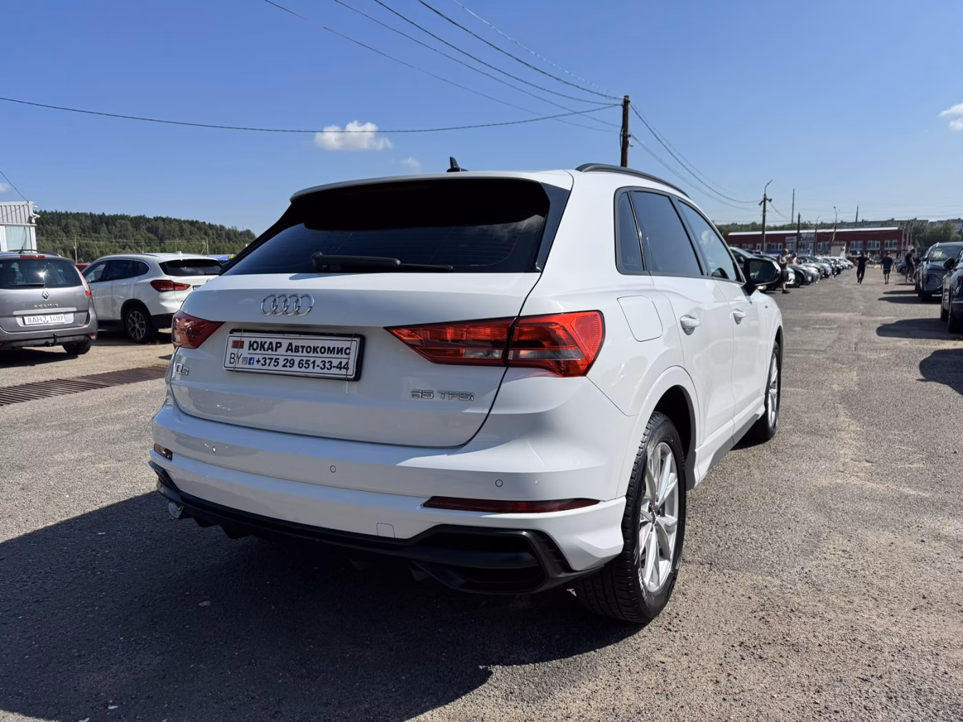 Audi Q3 фото 7