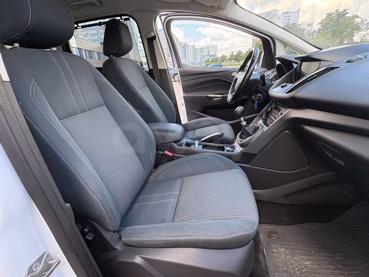 Ford C-MAX фото 23