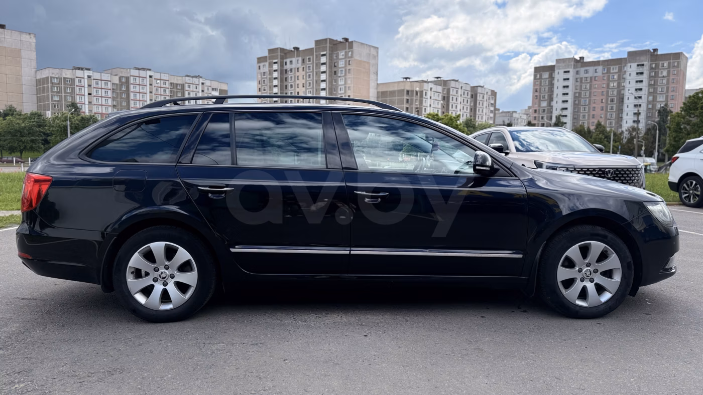Skoda Superb фото 5
