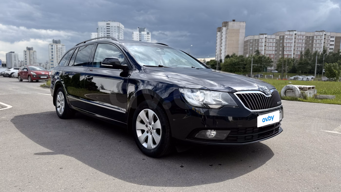 Skoda Superb фото 2