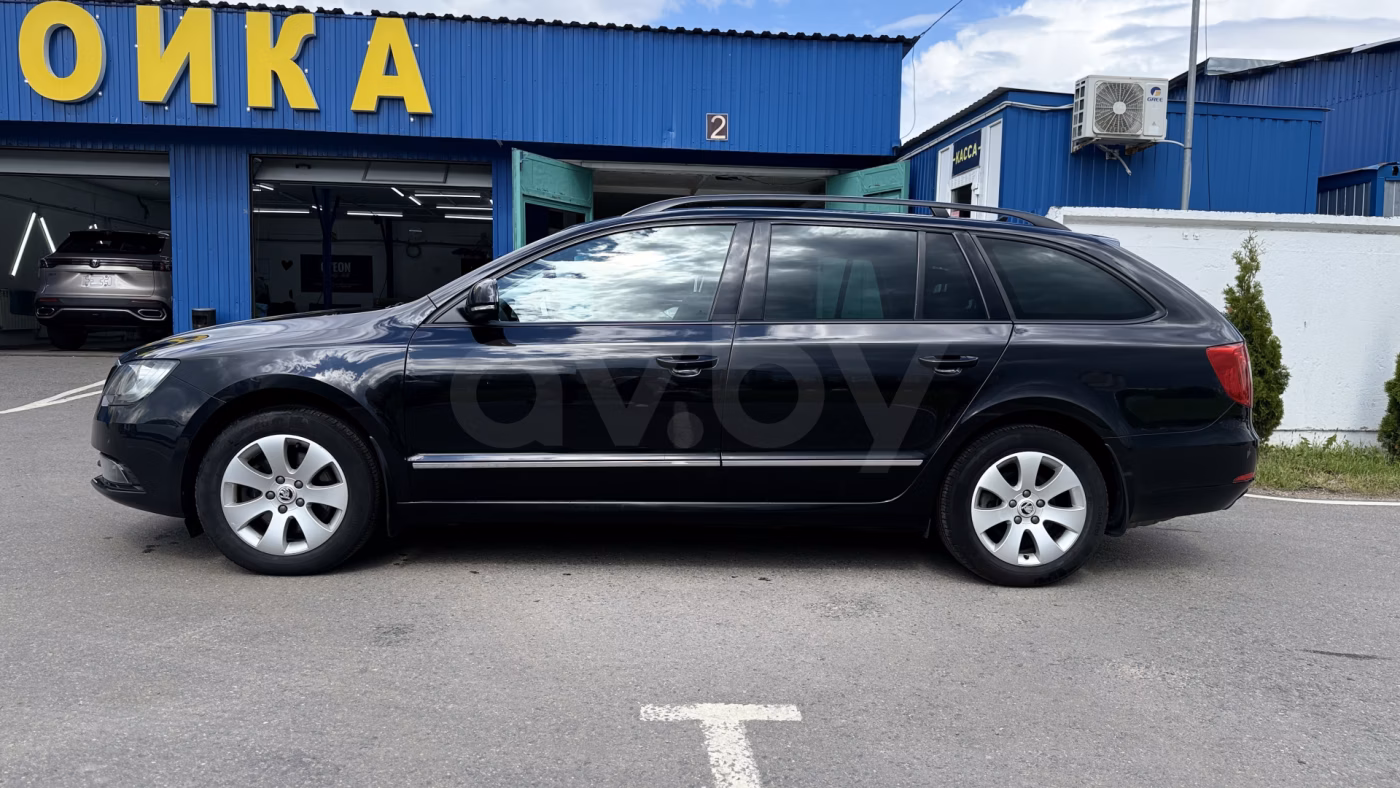 Skoda Superb фото 4