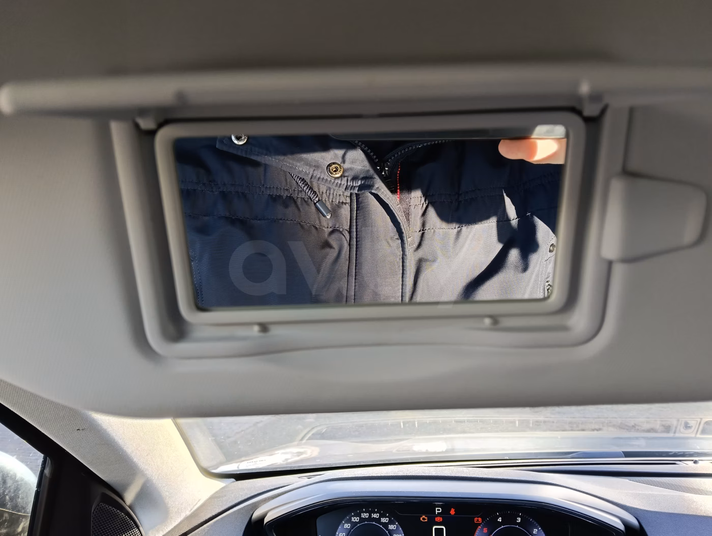 Peugeot 5008 фото 3