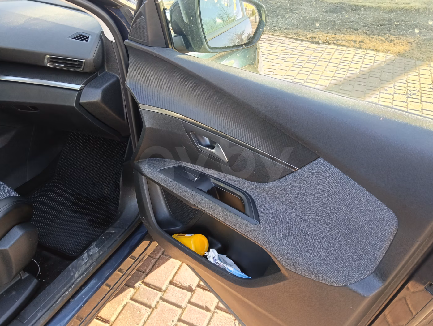 Peugeot 5008 фото 16