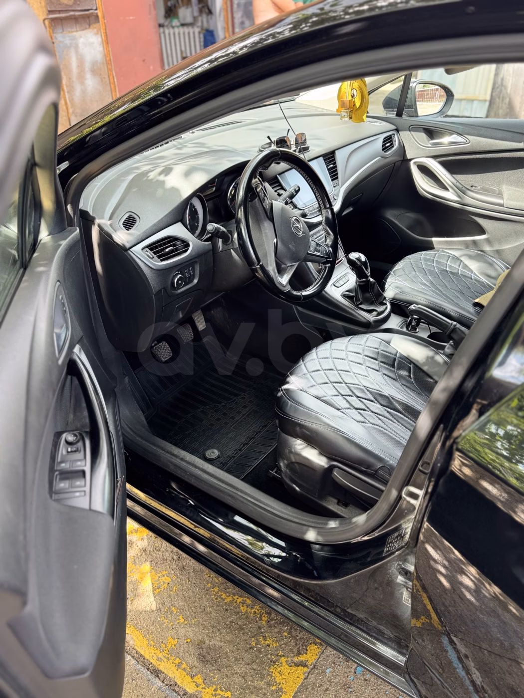 Opel Astra фото 9