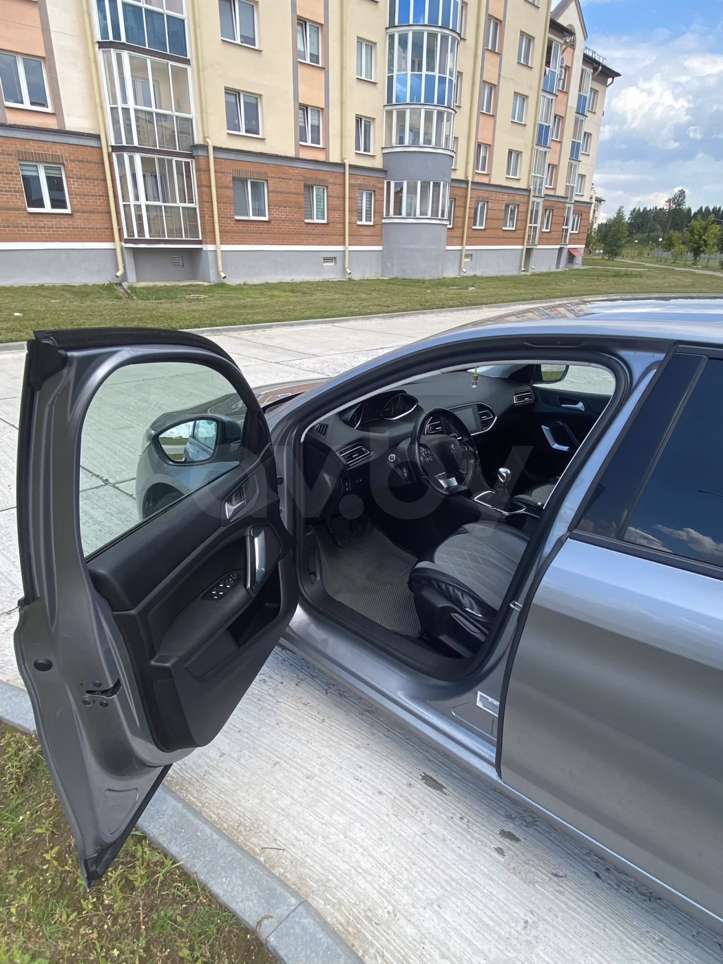 Peugeot 308 фото 6