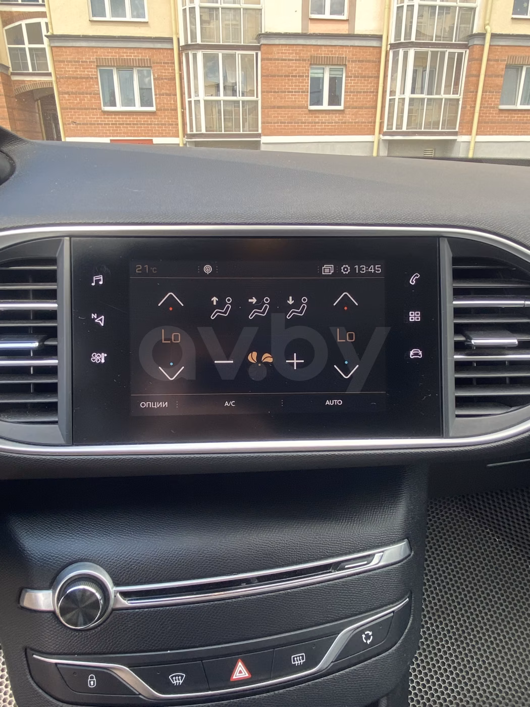 Peugeot 308 фото 18
