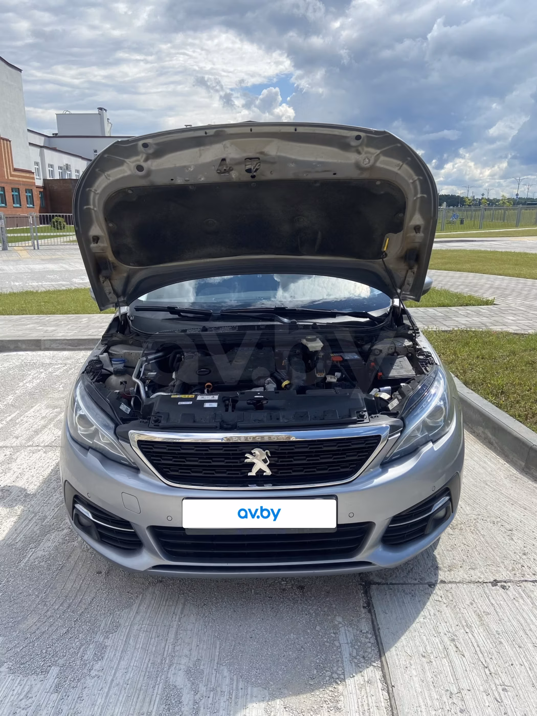 Peugeot 308 фото 12