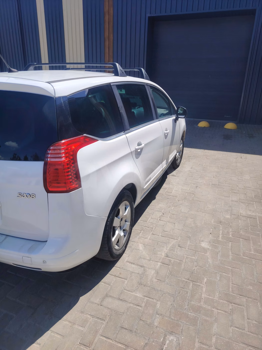 Peugeot 5008 фото 19