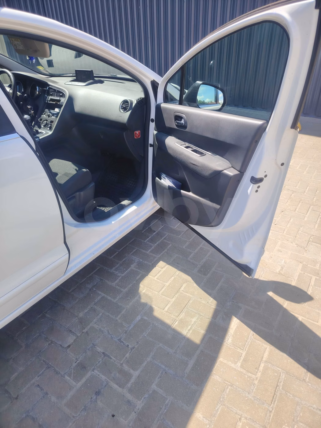 Peugeot 5008 фото 14
