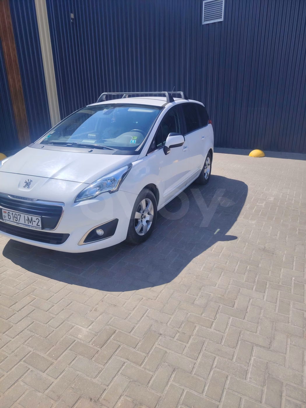 Peugeot 5008 фото 4