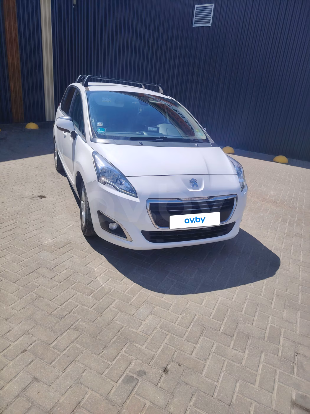 Peugeot 5008 фото 21